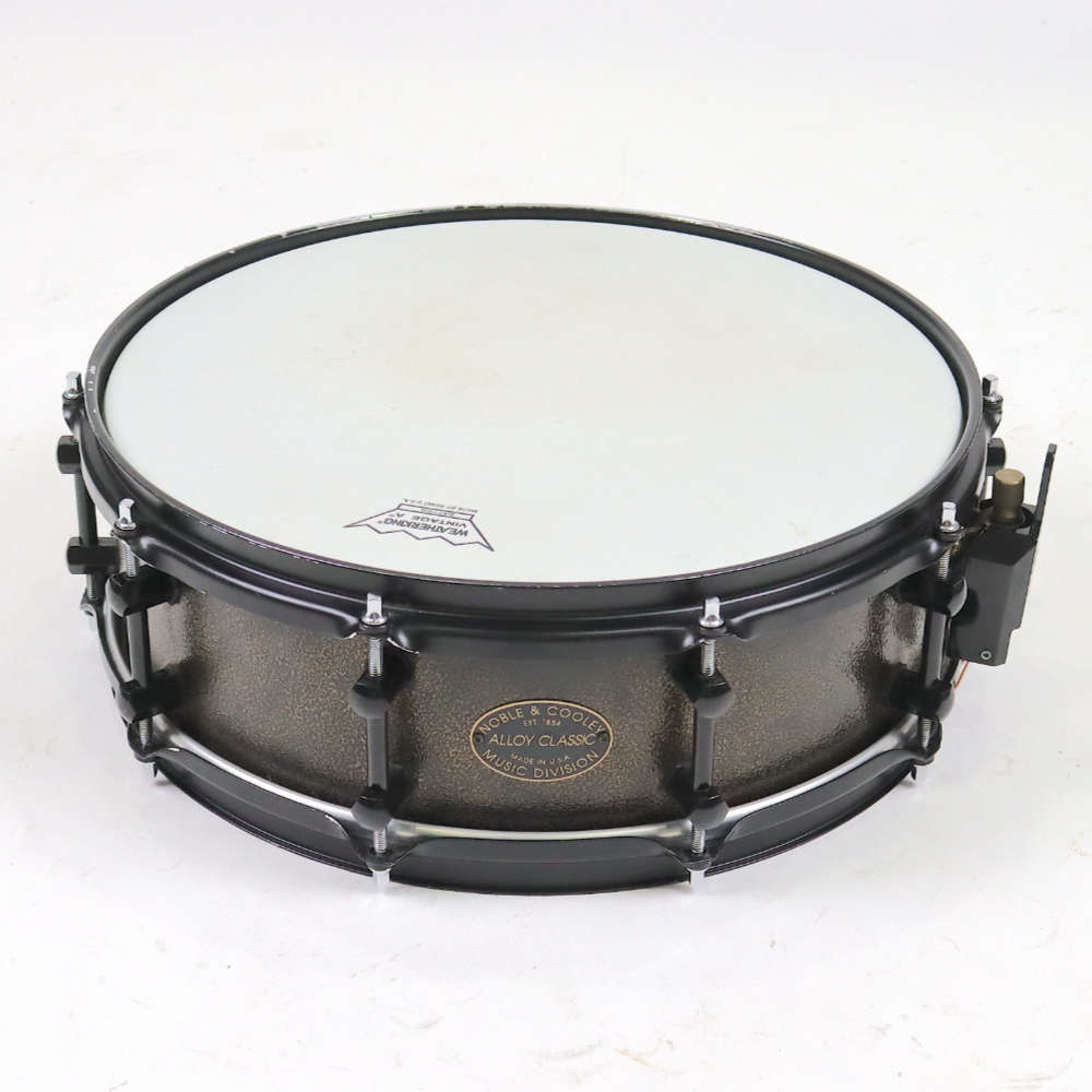 【中古】スネアドラム ノーブル＆クーリィ NOBLE & COOLEY Alloy Classic 14×4.75 Black Finish