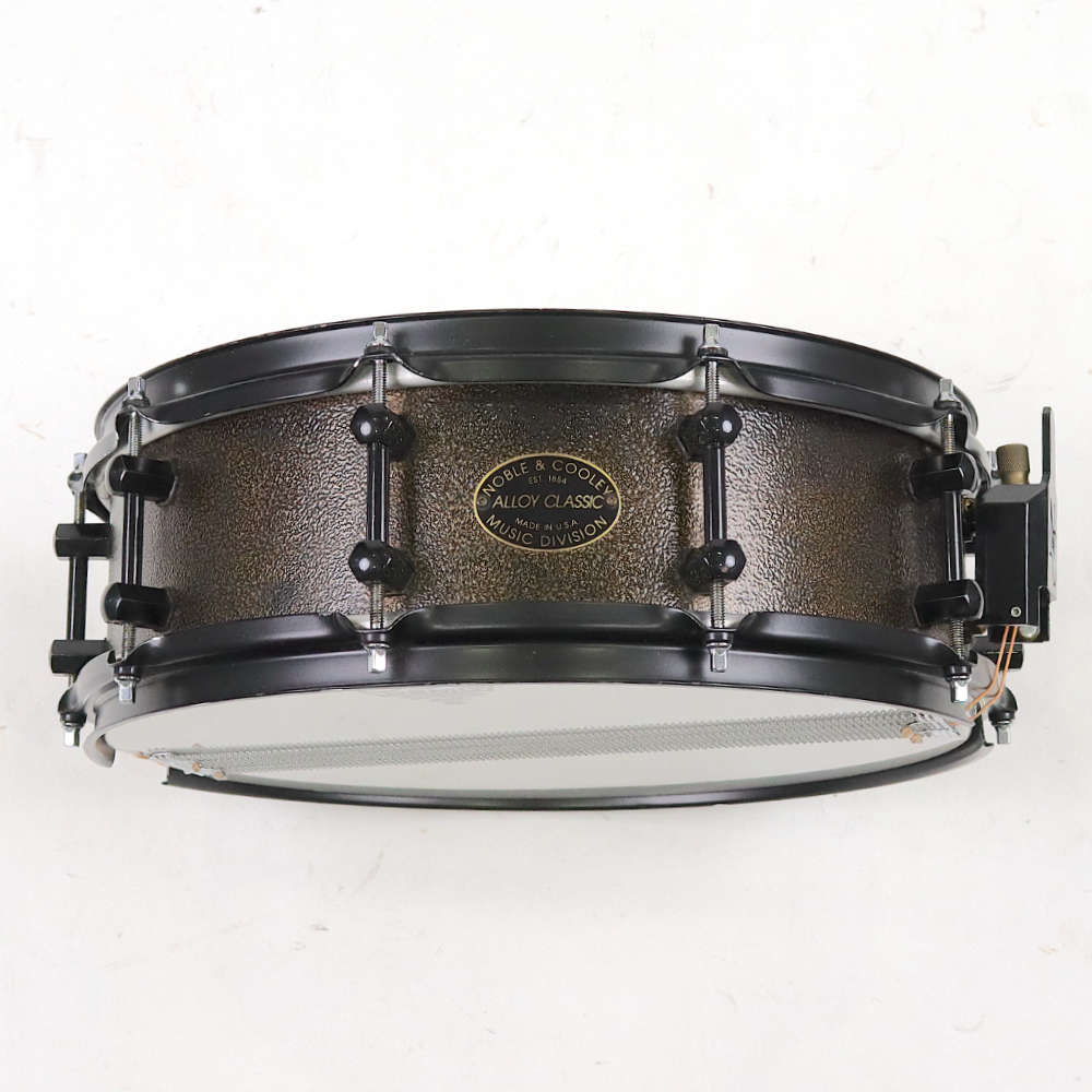 【中古】スネアドラム ノーブル＆クーリィ NOBLE & COOLEY Alloy Classic 14×4.75 Black Finish サイド