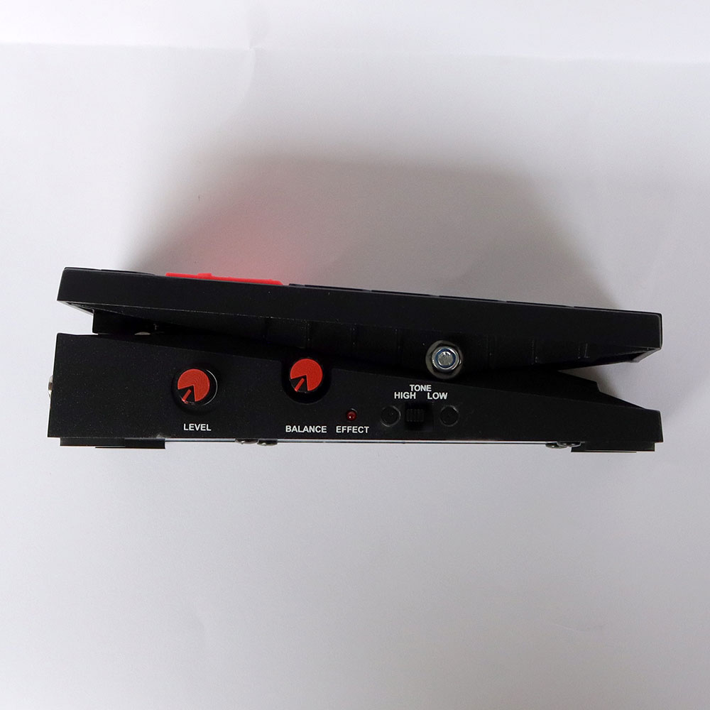 【中古】 IBANEZ アイバニーズ TWP10 Twin Peaks Wah Pedal ワウペダル ギターエフェクター 側面