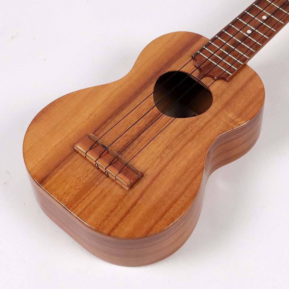 【中古】 ウクレレ ソプラノロングネック Koaloha KSM-02 2006年製 コアロハ ハワイ製ウクレレ ボディ
