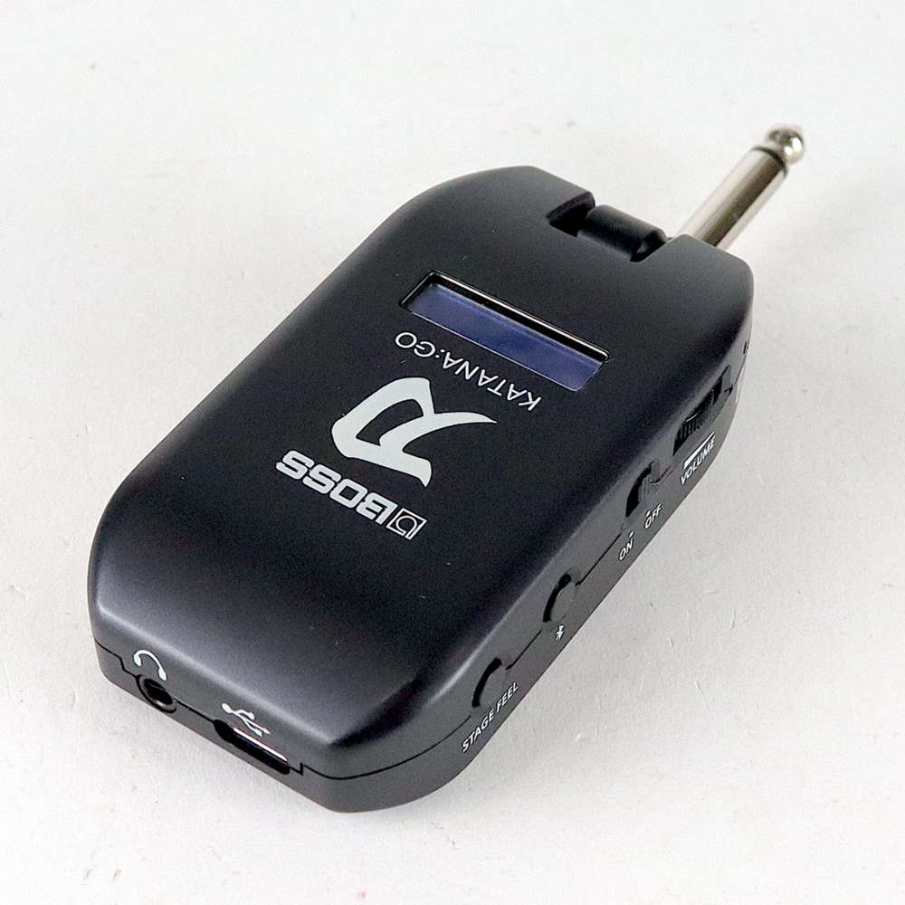 【中古】 ギターヘッドホンアンプ BOSS KTN-GO2 KATANA GO 2 ギターアンプ エフェクター ボス KATANA:GO 斜めアングル画像