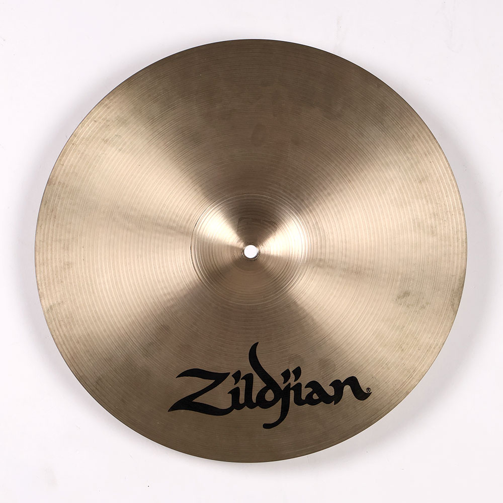 【中古】 クラッシュシンバル ジルジャン ZILDJIAN A Zildjian MEDIUM THIN CRASH 16インチ 裏面