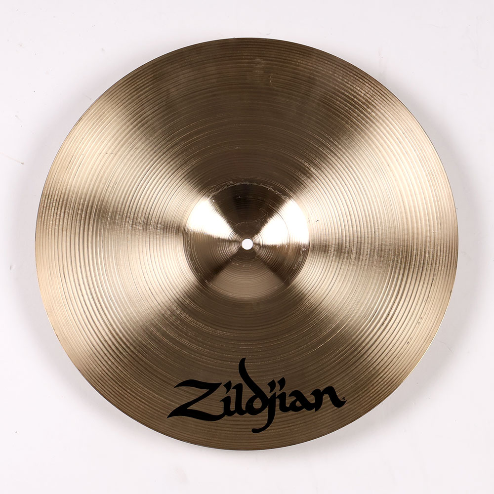 【中古】 クラッシュシンバル ジルジャン ZILDJIAN A Zildjian MEDIUM CRASH 18インチ 裏面