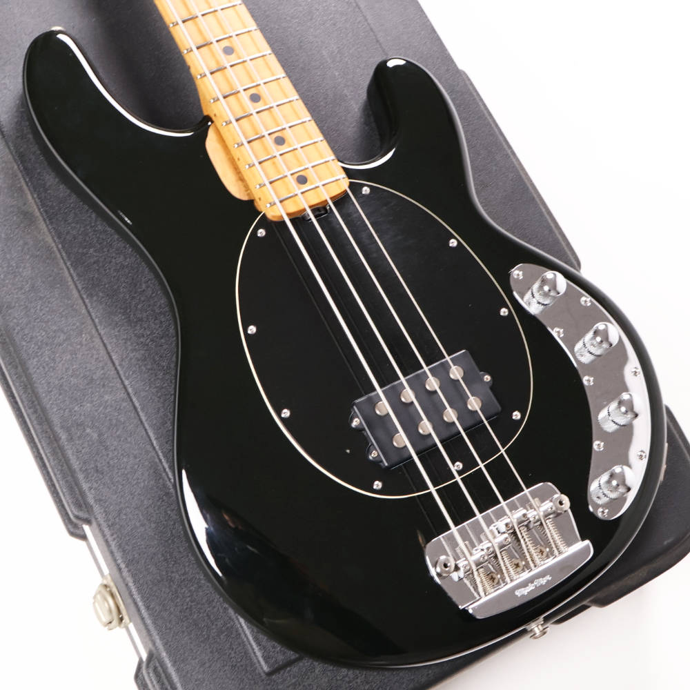 【中古】 MUSIC MAN ミュージックマン StingRay スティングレイ Black / M 2007年製 エレキベース ボディ画像