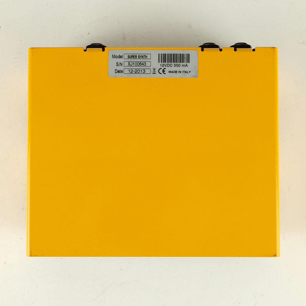 【中古】 ベースシンセサイザー エフェクター Mark Bass SUPER SYNTH 裏面