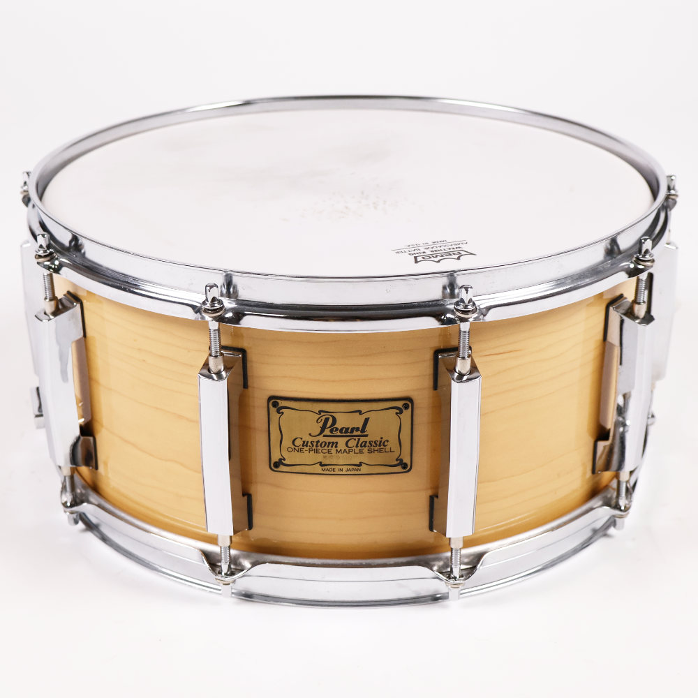 【中古】 スネアドラム パール Pearl Custom Classic ONE PIECE MAPLE SHELL 14x5.5 Made in Japan