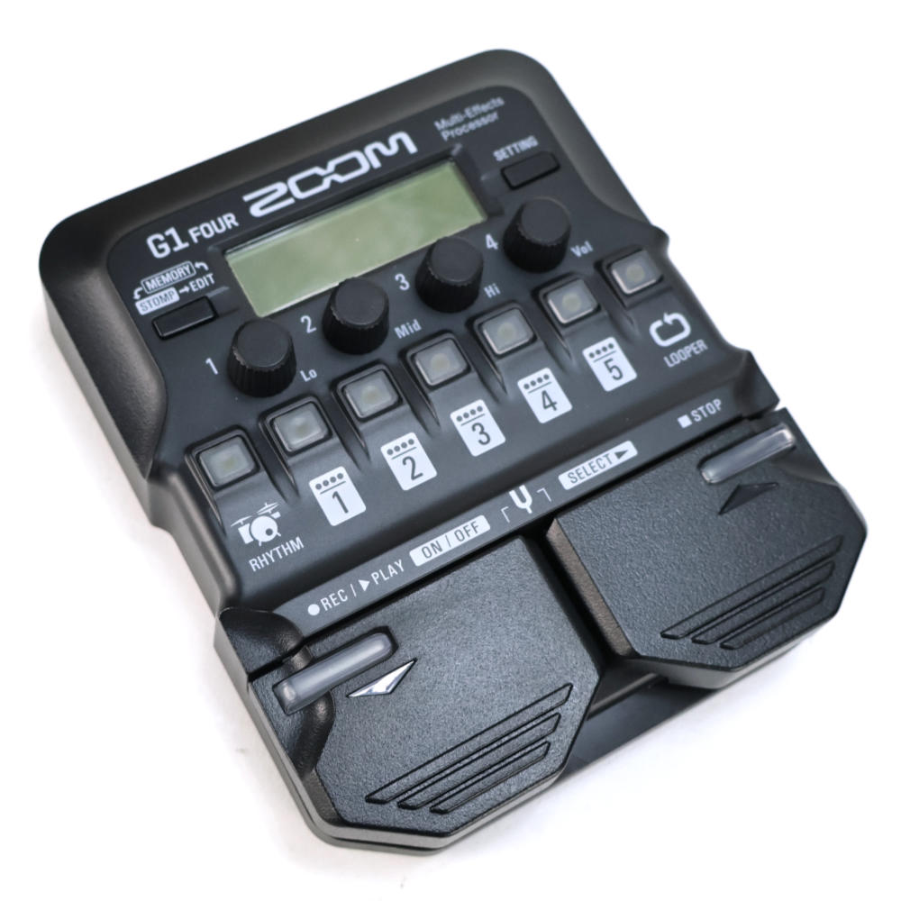 【中古】 ズーム ZOOM G1 FOUR ギターマルチエフェクター 斜めアングル画像