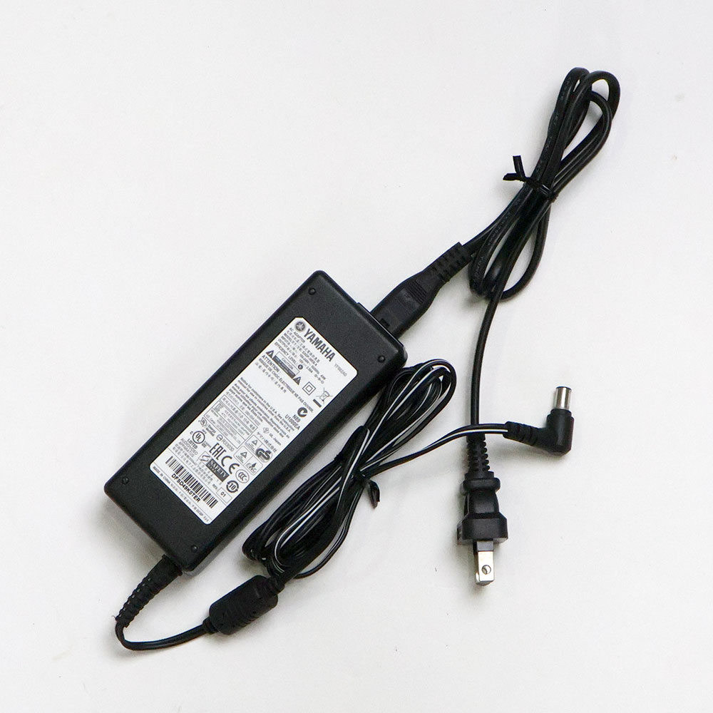 【中古】 コンパクトギターアンプ YAMAHA THR10 小型アンプ 付属品