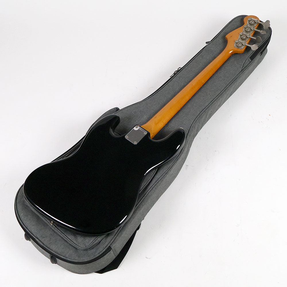 【中古】 エレキギター FENDER JAPAN JB62-75 Black JVシリアル 1982年製 ジャズベース 背面