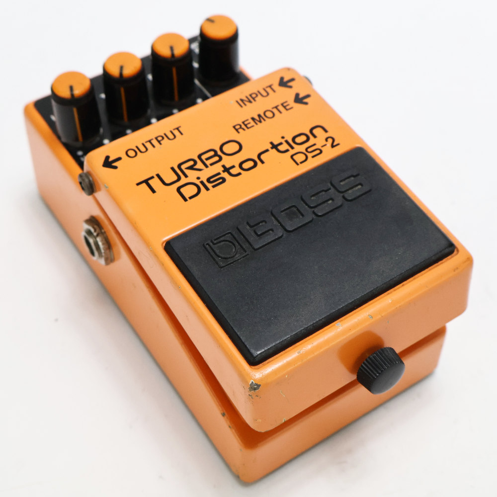 【中古】 ターボディストーション エフェクター BOSS DS-2 Turbo Distortion Made in Japan 日本製 ギターエフェクター 本体画像 斜め 2