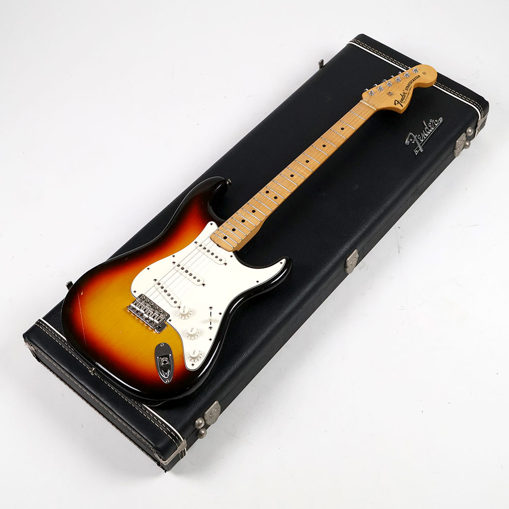【中古】 エレキギター Fender Custom Shop 69 Stratocaster Maple FingerBoard 3color Sunburst NOS 2012年製 フェンダーカスタムショップ ストラトキャスター Relic レリック 1969