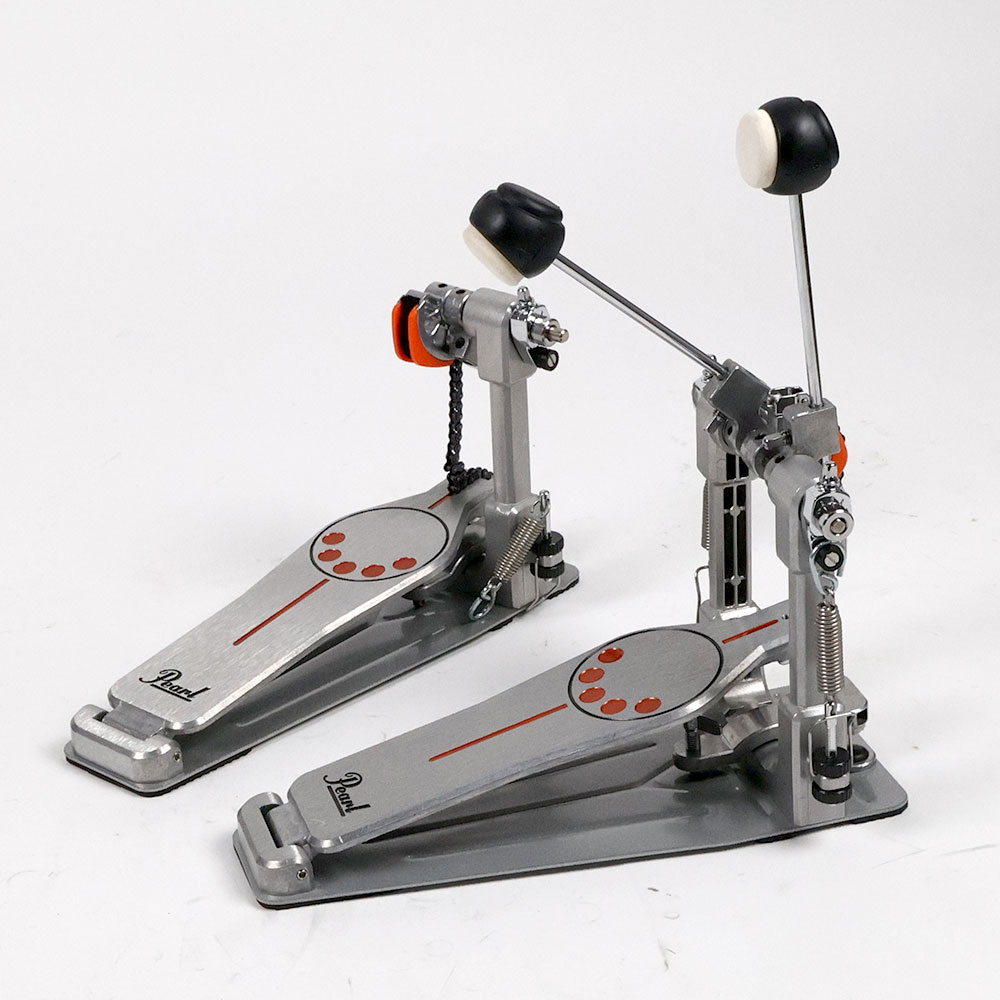 【中古】 ドラムツインペダル パール Pearl P-930&P-931セット Powershifter Demon Style Double Pedal 全体