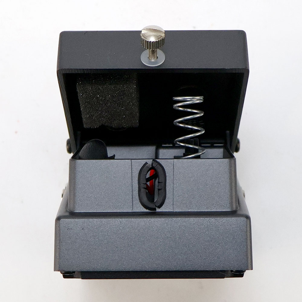 【中古】 BOSS MT-2W WAZA CRAFT Metal Zone メタルゾーン ディストーション ギターエフェクター ゴム部