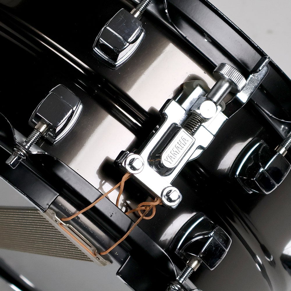 【中古】 スネアドラム ヤマハ YAMAHA SD-455SG Steve Gadd Signature Snare Drum 14x5.5 スチールシェル 側面