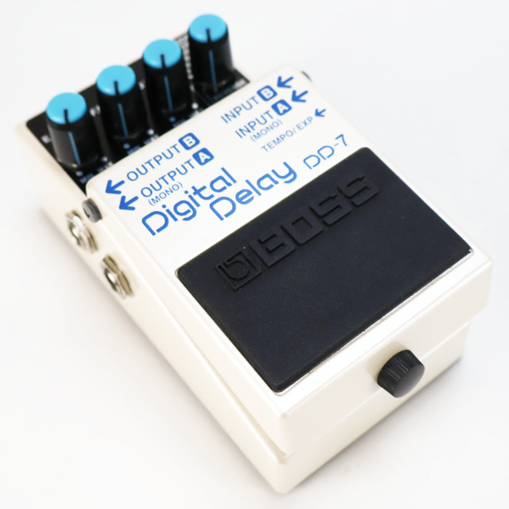 【中古】ディレイ エフェクター BOSS DD-7 Digital Delay ギターエフェクター デジタルディレイ 本体画像 斜め