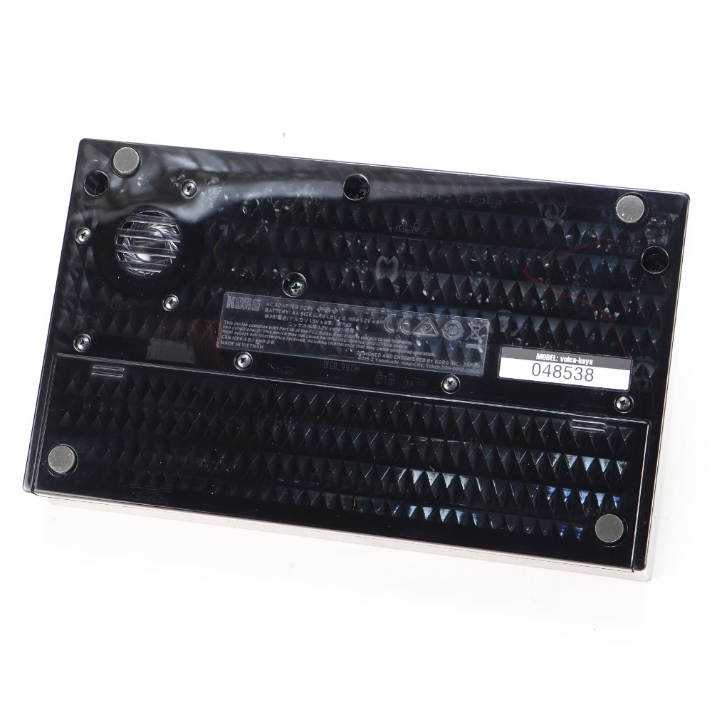 【中古】コルグ ボルカ  KORG volca keys アナログループシンセ 本体画像 裏 