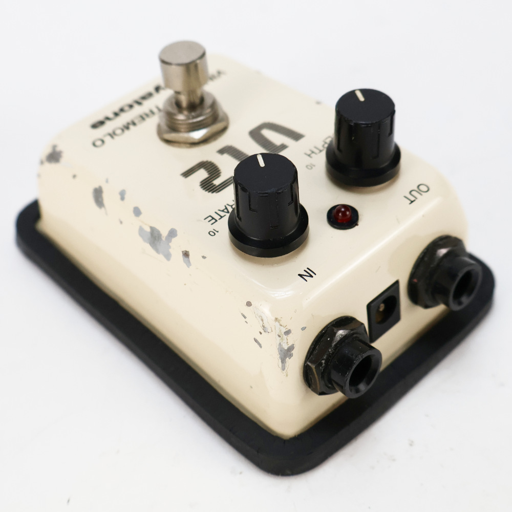 【中古】 トレモロ GUYATONE VT2 本体画像 斜め 