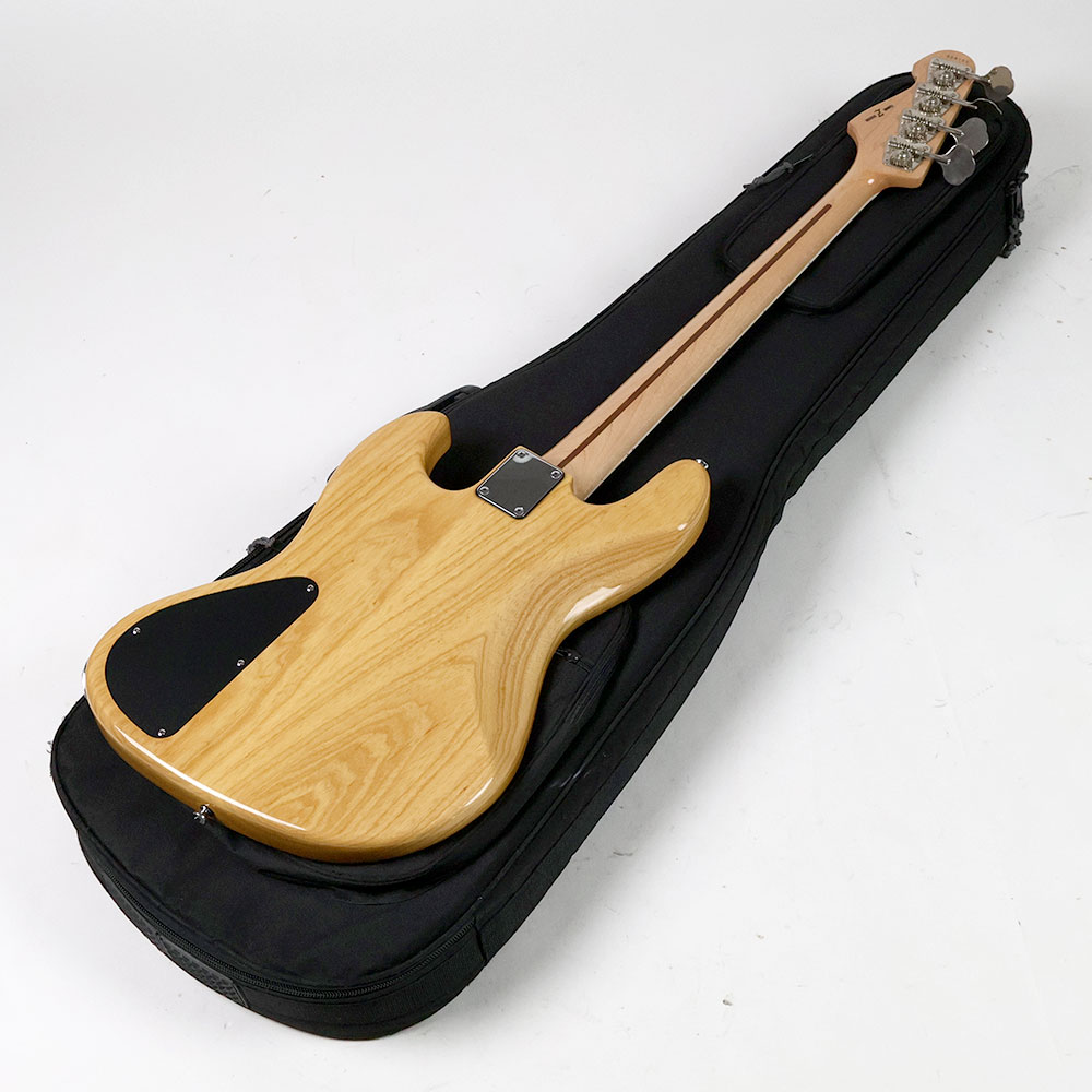 【中古】 エレキベース ATELIER Z M245 NAT アトリエZ 4弦ベース 背面