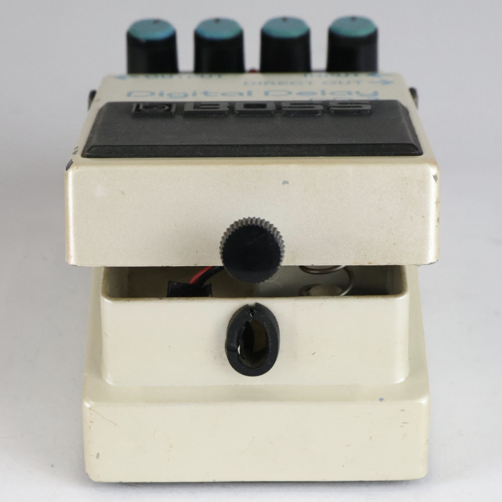 【中古】 デジタルディレイ エフェクター BOSS DD-3 Digtal Delay ギターエフェクター ディレイ 電池ボックス