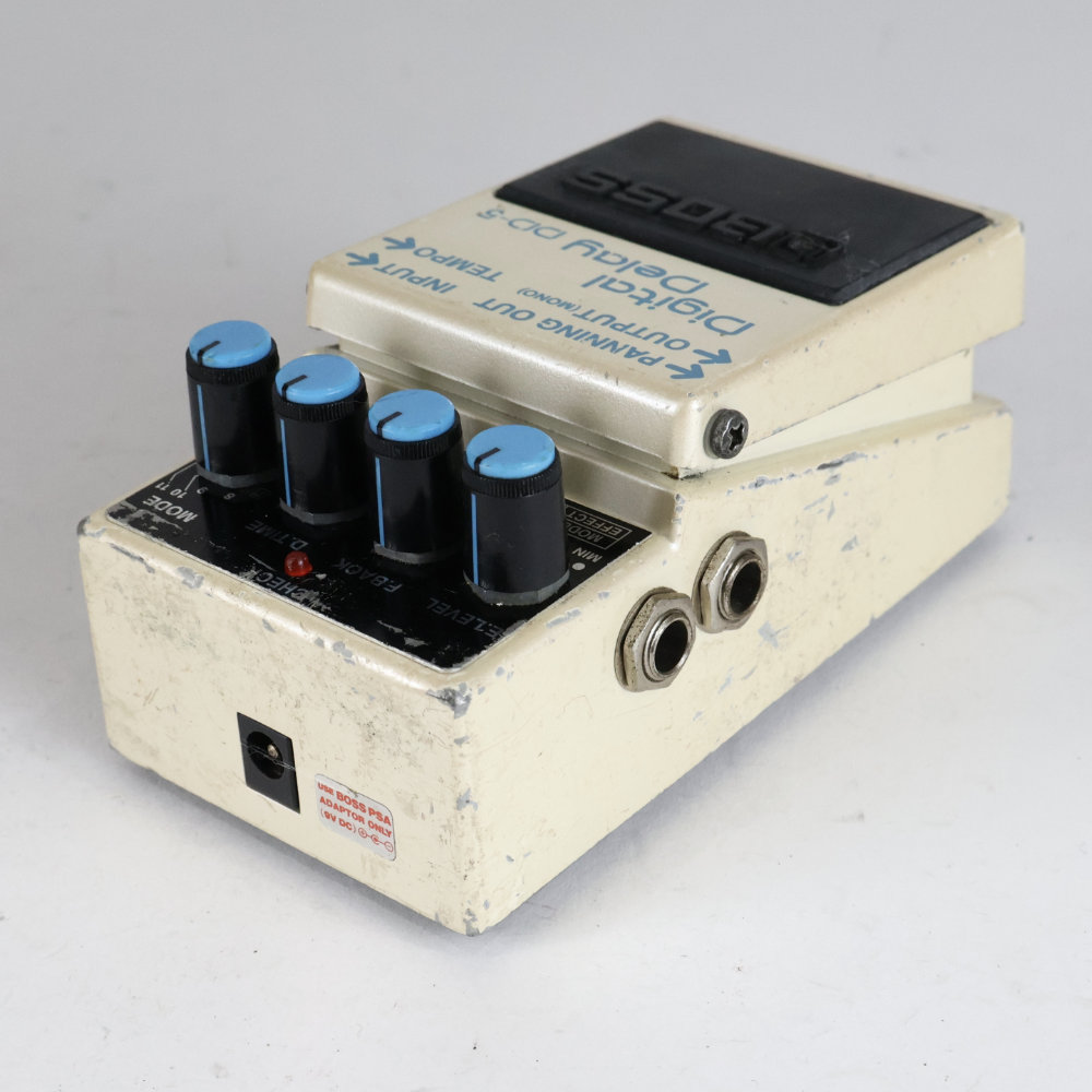 【中古】 デジタルディレイ エフェクター BOSS DD-5 Digtal Delay ギターエフェクター ディレイ 側面