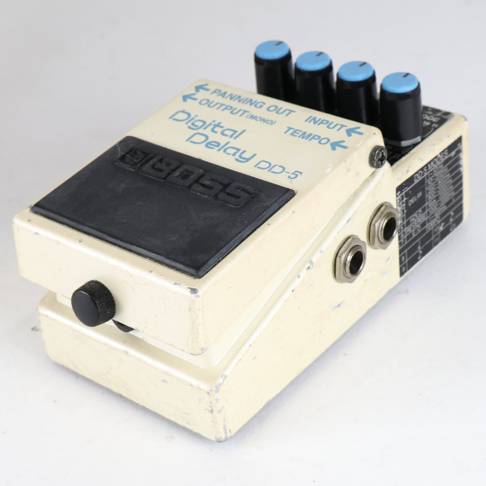 【中古】 デジタルディレイ エフェクター BOSS DD-5 Digtal Delay ギターエフェクター ディレイ 側面