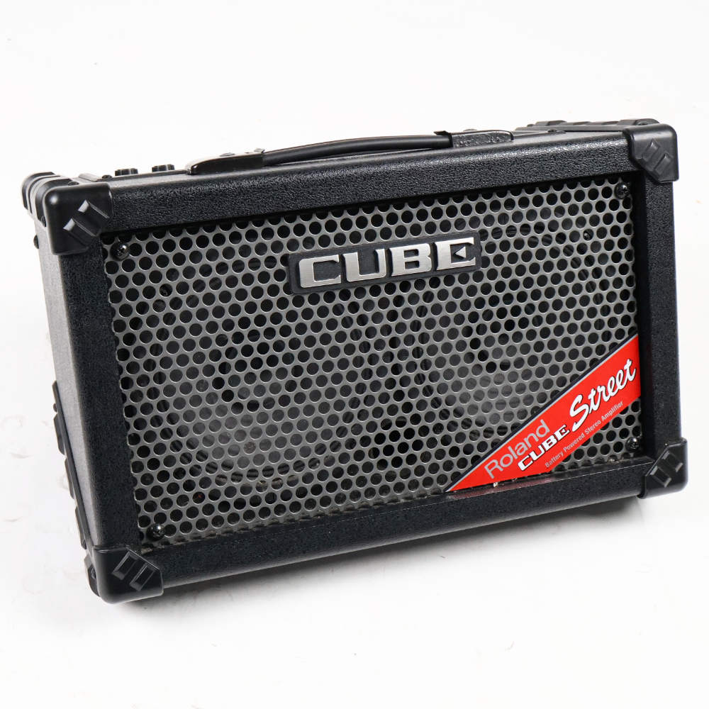 【中古】 ギターアンプ ローランド ROLAND CUBE Street BK 乾電池駆動パフォーマンス用ステレオアンプ ギターアンプ 本体画像