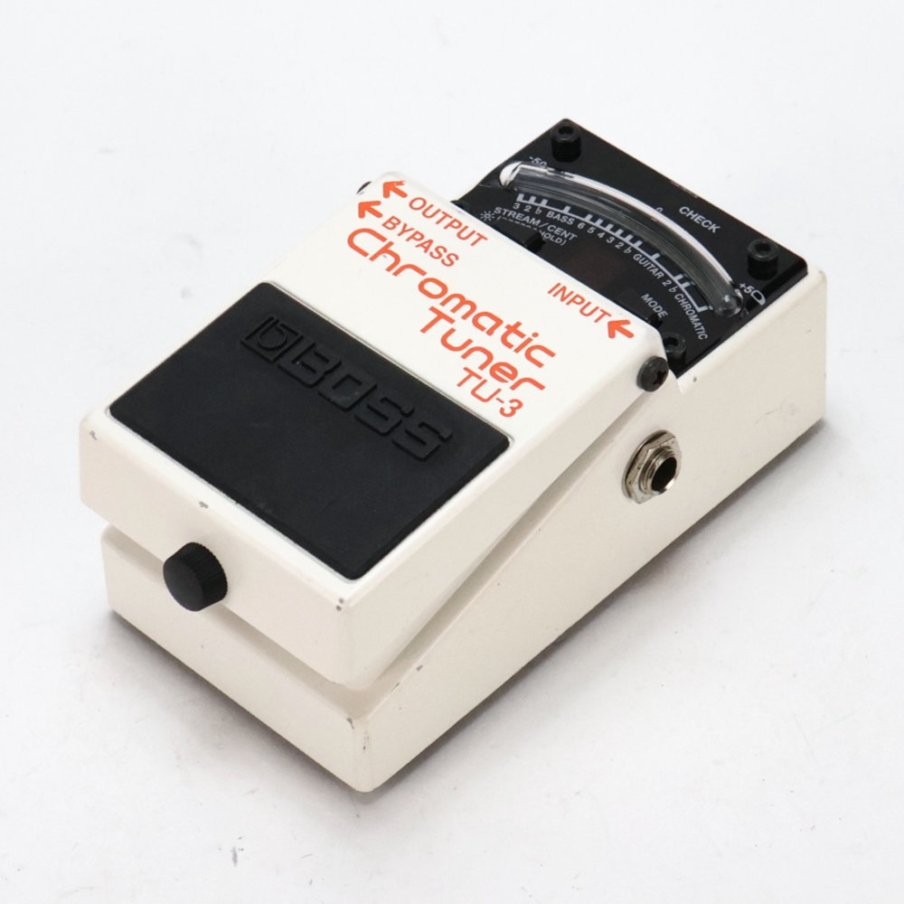 【中古】 クロマチックチューナー BOSS TU-3 Chromatic Tuner 斜めアングル画像