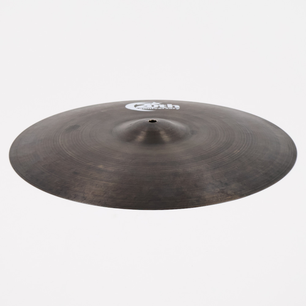 【中古】 クラッシュシンバル ボスフォラスシンバル Bosphorus Cymbals 20th Anniversary Series CRASH 17インチ 本体画像 斜め 
