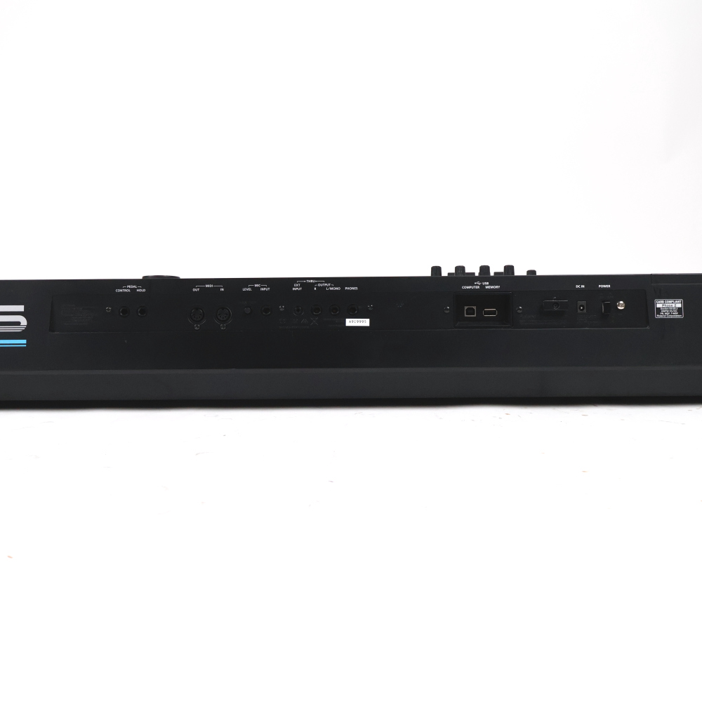 【中古】 ROLAND ローランド JUNO-DS88 シンセサイザー リア画像