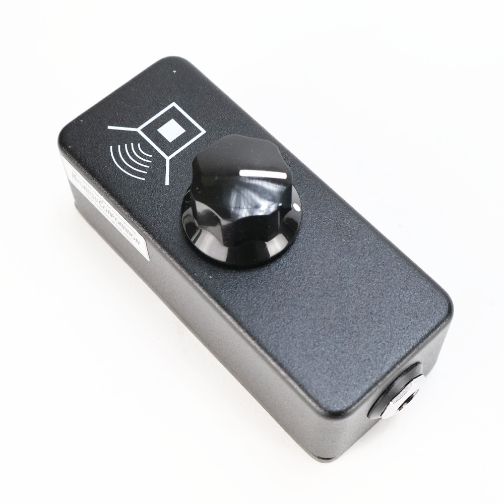 【中古】 JHS Pedals Little Black Amp Box エフェクトループ用アッテネーター風ペダル 側面