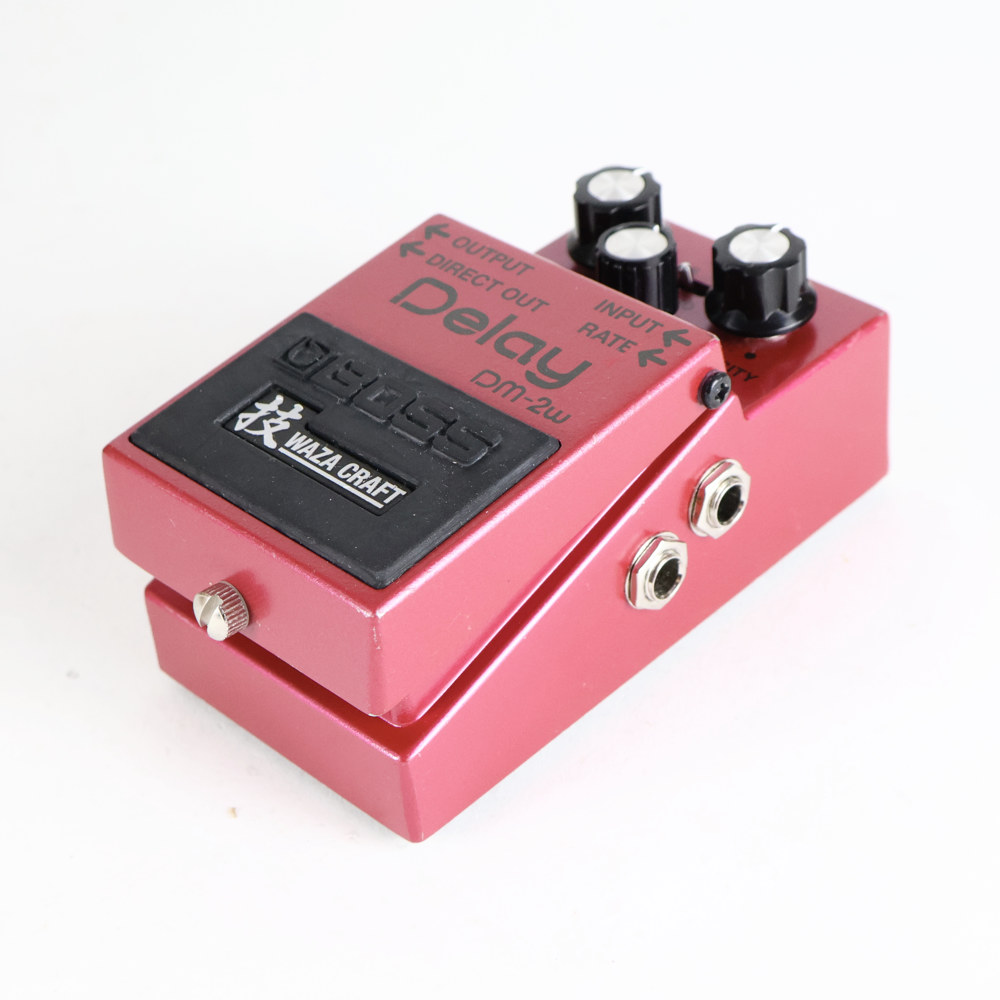 【中古】 アナログディレイ エフェクター BOSS DM-2W Delay WAZA CRAFT ギターエフェクター ディレイ 側面