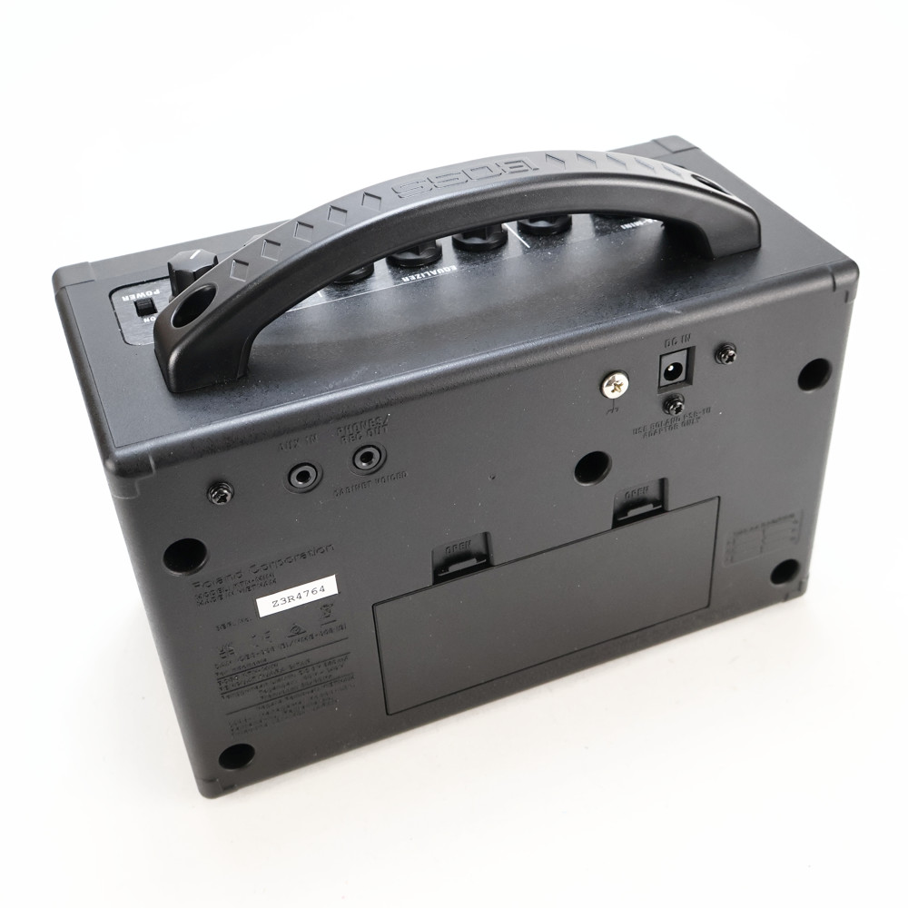 【中古】 ギターアンプ BOSS 刀 KTN-MINI KATANA-MINI ポータブルアンプ カタナミニ 背面