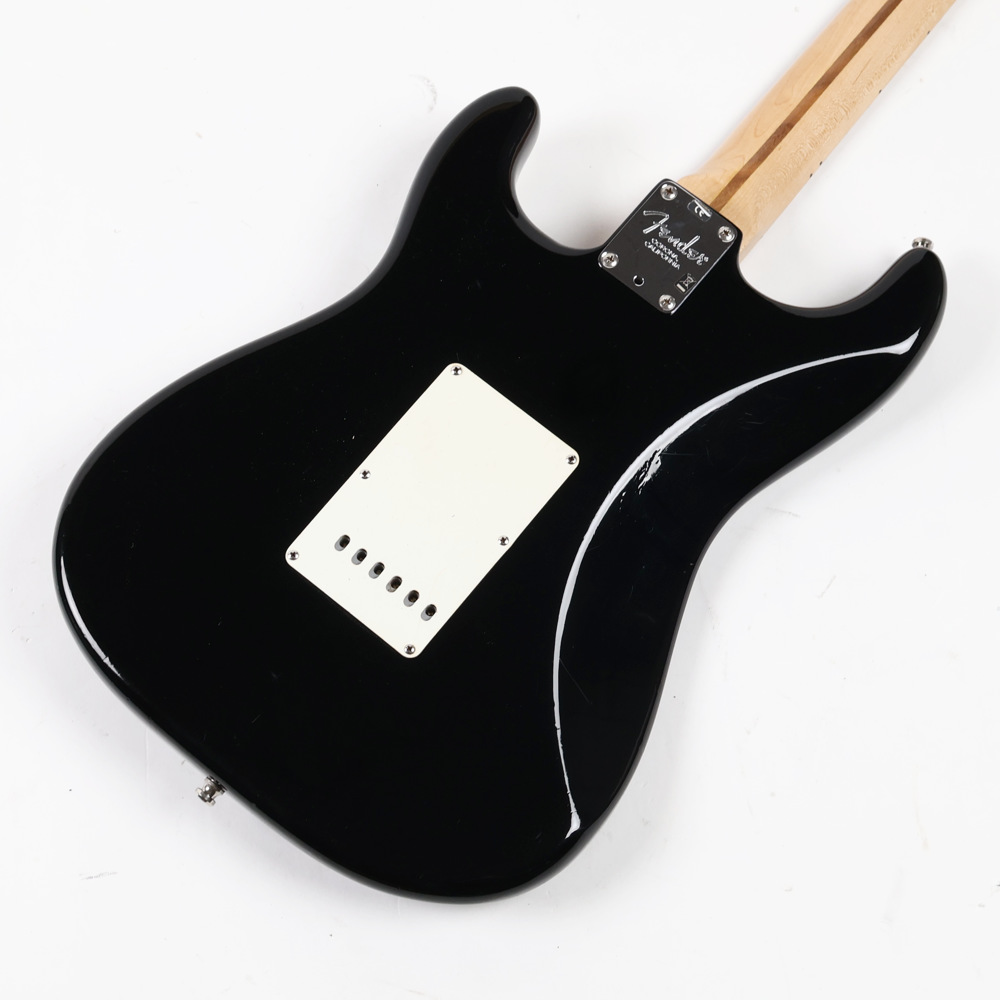 【中古】 エレキギター Fender Eric Clapton Stratocaster Maple Fingerboard Black 2007年製 Blackie フェンダー エリック・クラプトン ストラトキャスター Vintage Noiselessピックアップ搭載 ブラッキー ボディバック