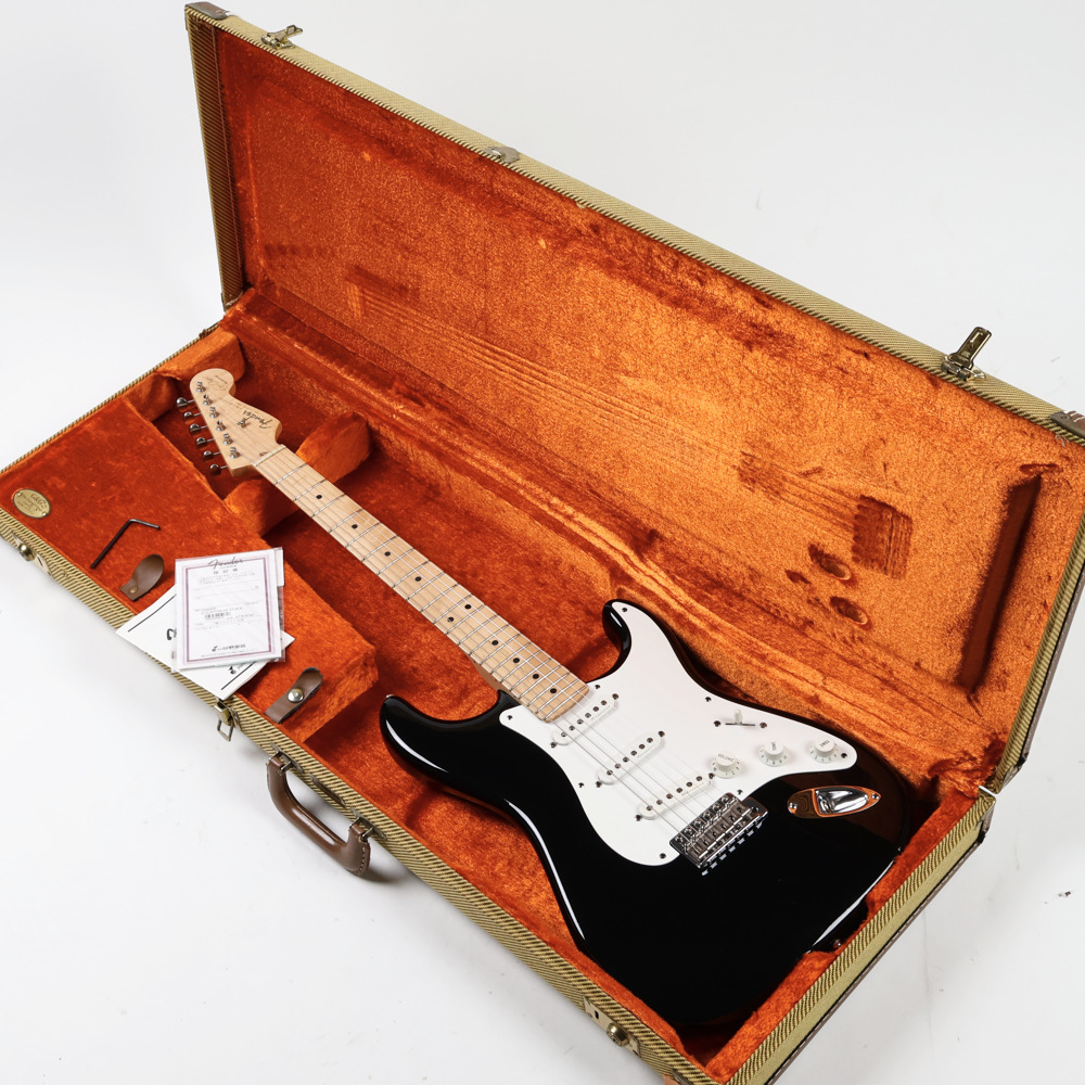 【中古】 エレキギター Fender Eric Clapton Stratocaster Maple Fingerboard Black 2007年製 Blackie フェンダー エリック・クラプトン ストラトキャスター Vintage Noiselessピックアップ搭載 ブラッキー ケース