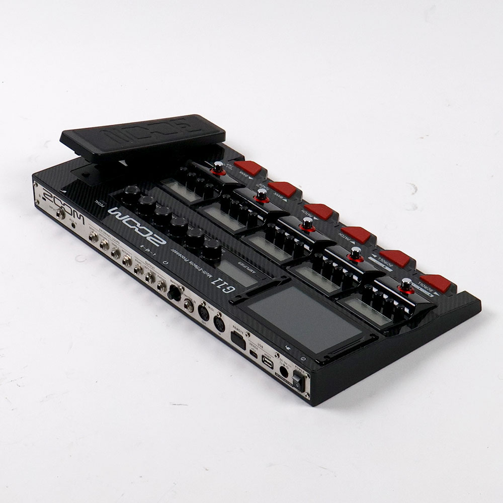 【中古】 マルチエフェクター ZOOM G11 ギターマルチエフェクター ズーム 全体
