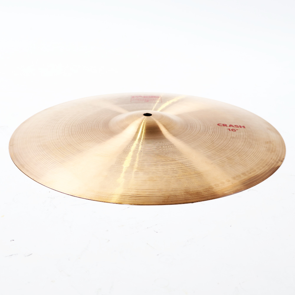 【中古】 クラッシュシンバル パイステ PAISTE 2002 Crash 16インチ クラッシュシンバル 本体画像 斜め 