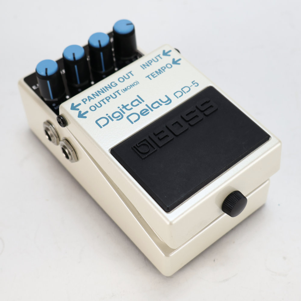 【中古】 デジタルディレイ エフェクター BOSS DD-5 Digtal Delay ギターエフェクター ディレイ 側面