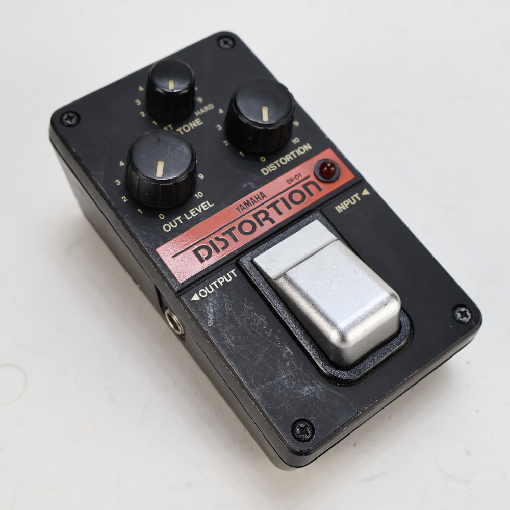 【中古】 ディストーション ギターエフェクター YAMAHA DI-01 DISTORTION ギター用エフェクター 全体