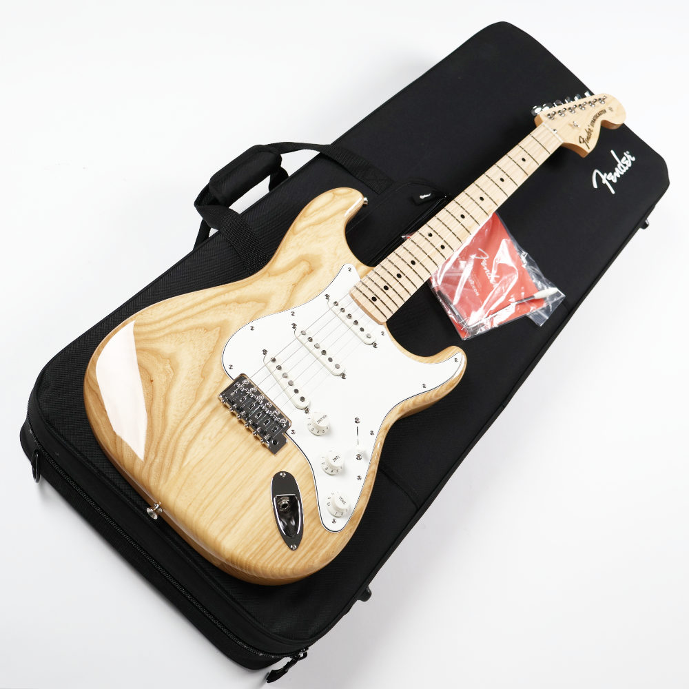 【中古】 Fender Made in Japan Traditional 70s Stratocaster MN NAT 2025年製 エレキギター Fenderロゴ入りセミハードケース付属