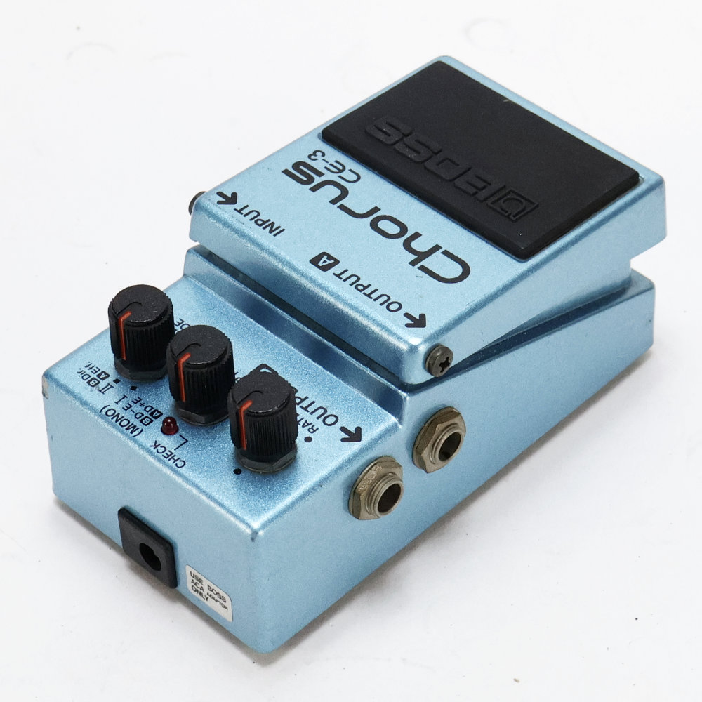 【中古】 コーラス エフェクター BOSS CE-3 Chorus Made in JAPAN ギターエフェクター 側面