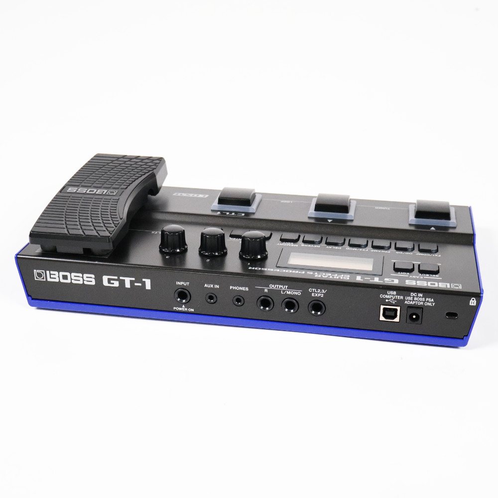 【中古】ボス マルチエフェクター BOSS GT-1 Guitar Effect Processor 本体画像 斜め 