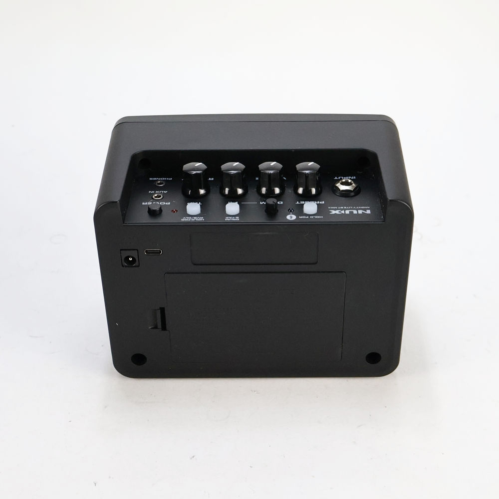 【中古】 NUX ニューエックス Mighty Lite BT MKII 小型アンプ コンボ ギター用 ベース用 モデリングアンプ 背面