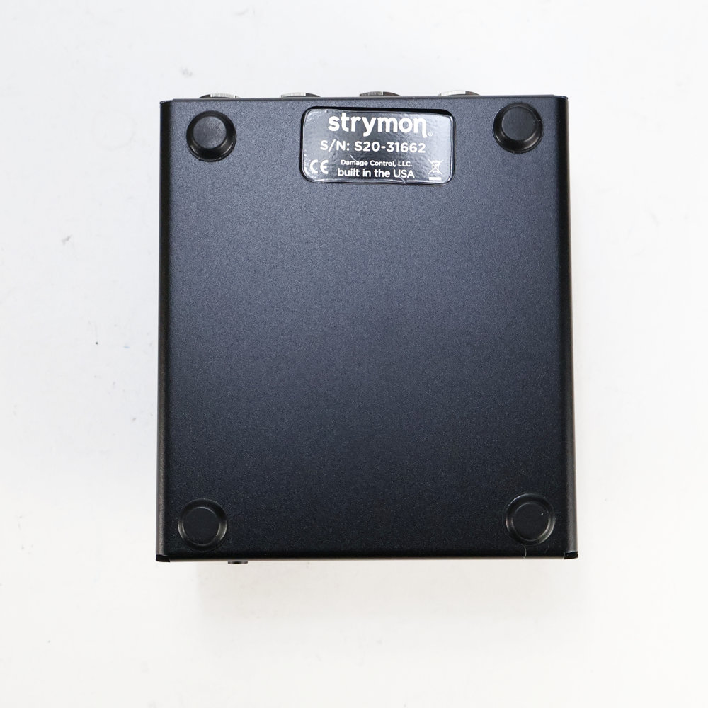 【中古】 Strymon IRIDIUM AMP ＆ IR CAB エミュレーター 裏面