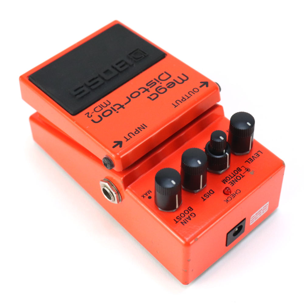 【中古】メガディストーション エフェクター BOSS MD-2 Mega Distortion ギターエフェクター ディストーション リア斜めアングル画像