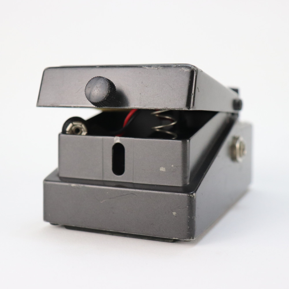 【中古】メタルゾーン エフェクター BOSS MT-2 Metal Zone ボス ギターエフェクター フロント画像