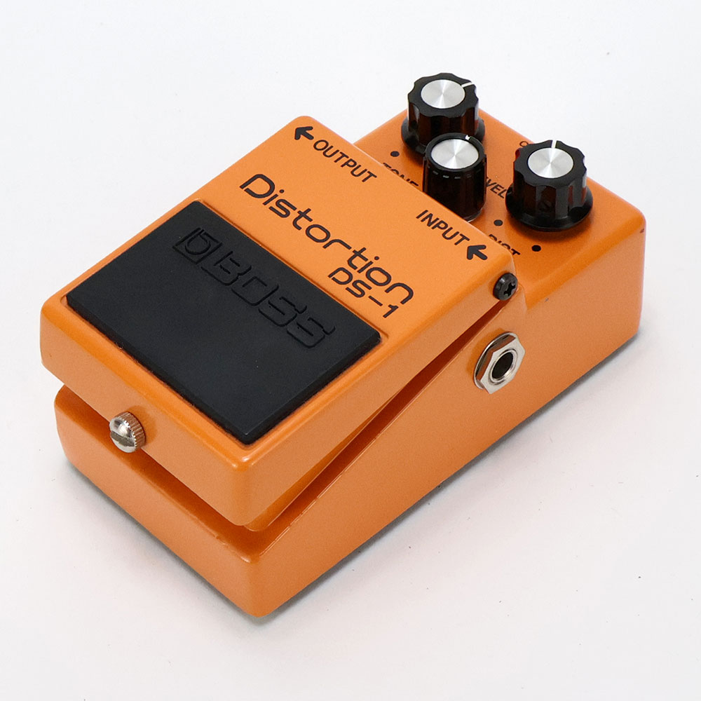 【中古】 ディストーション エフェクター BOSS DS-1 Distortion 1980年製 Made in Japan Silver Screw 銀ネジ ギターエフェクター 全体