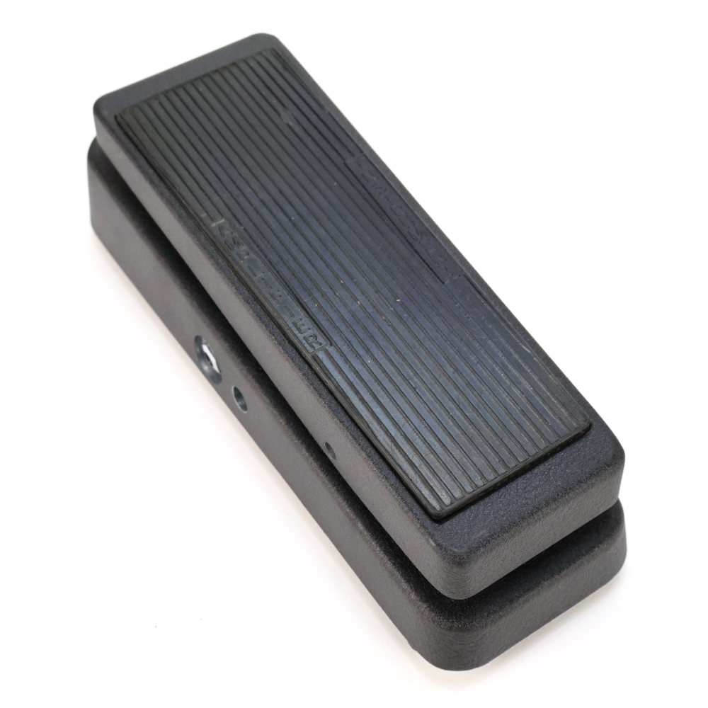 【中古】 エフェクター ベースワウペダル JimDunlop GCB-100 Bass Cry Baby クライベイビー ベース ダンロップ 斜めアングル画像