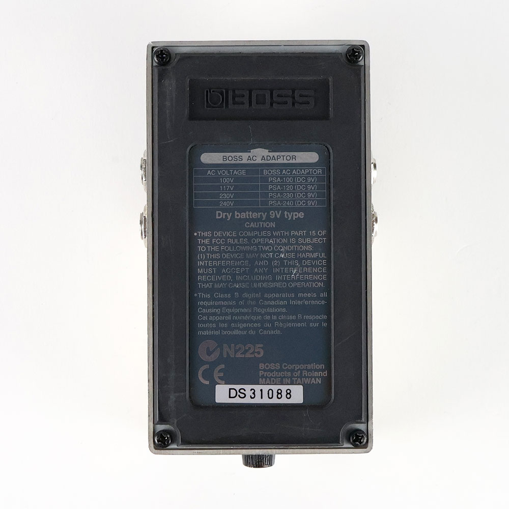 【中古】ディレイ エフェクター BOSS DD-6 Digtal Delay ギターエフェクター 裏面