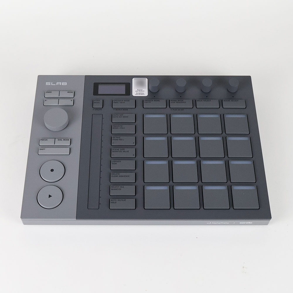 【中古】 AlphaTheta SLAB Serato Studio Controller アルファシータ Seratoスタジオ専用コントローラー 正面
