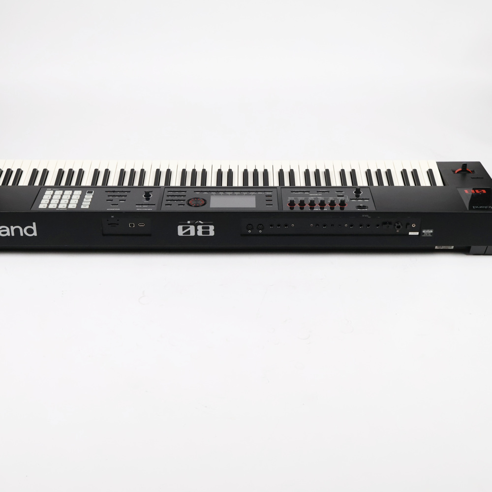 【中古】 ROLAND FA-08 Music Workstation シンセサイザー 88鍵 側面